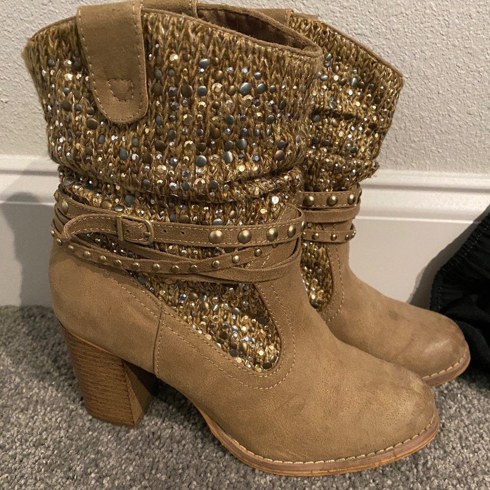 Not rated booties 7.5